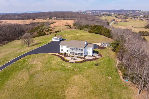 $1,275,000 | 635 Dam Town Road, Fort Defiance, VA 24437