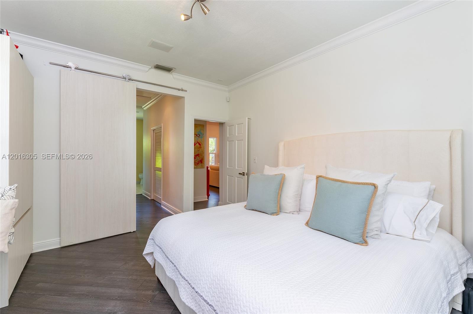 3610 Douglas Road, Unit 3610 Miami, FL 33133 - Photo 11 of 35