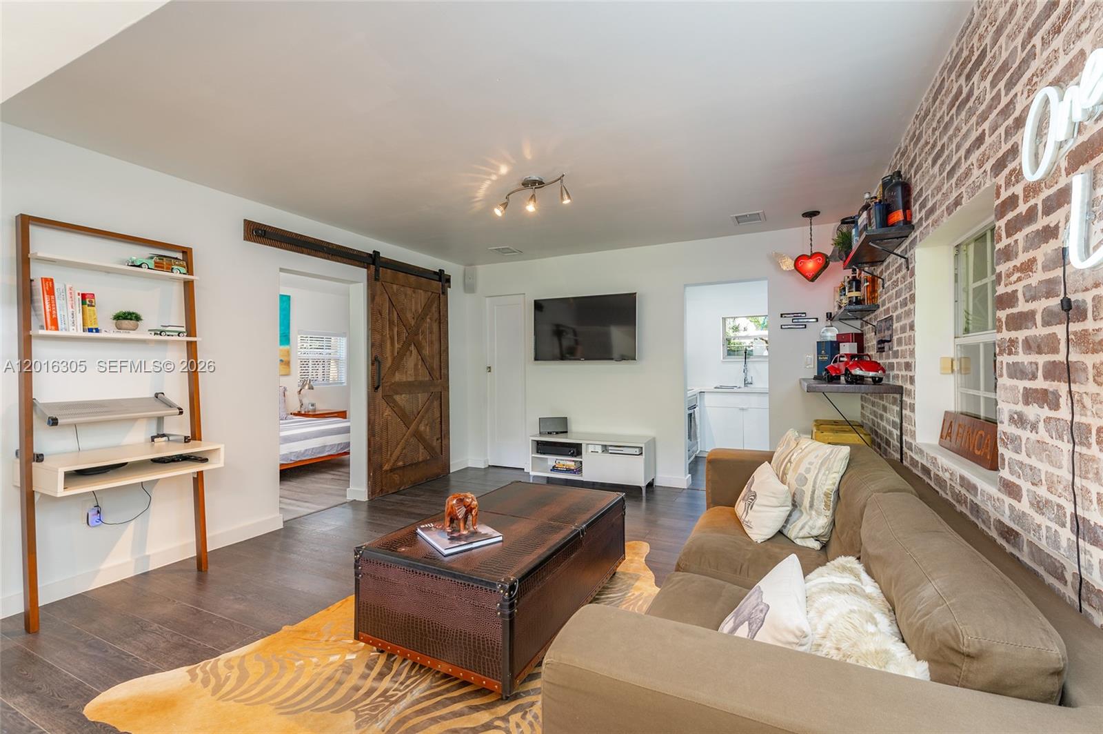 3610 Douglas Road, Unit 3610 Miami, FL 33133 - Photo 19 of 35