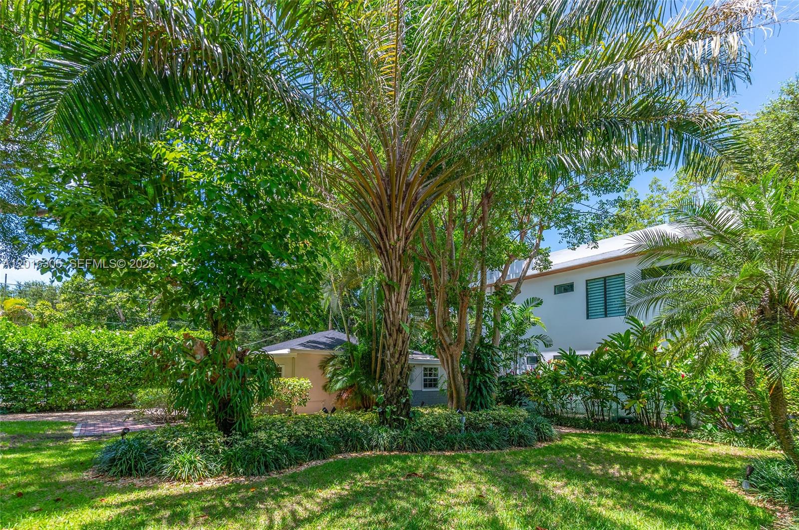 3610 Douglas Road, Unit 3610 Miami, FL 33133 - Photo 30 of 35