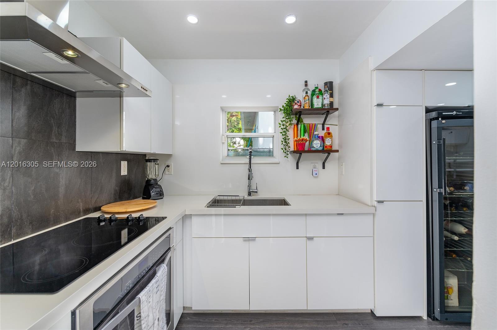 3610 Douglas Road, Unit 3610 Miami, FL 33133 - Photo 8 of 35