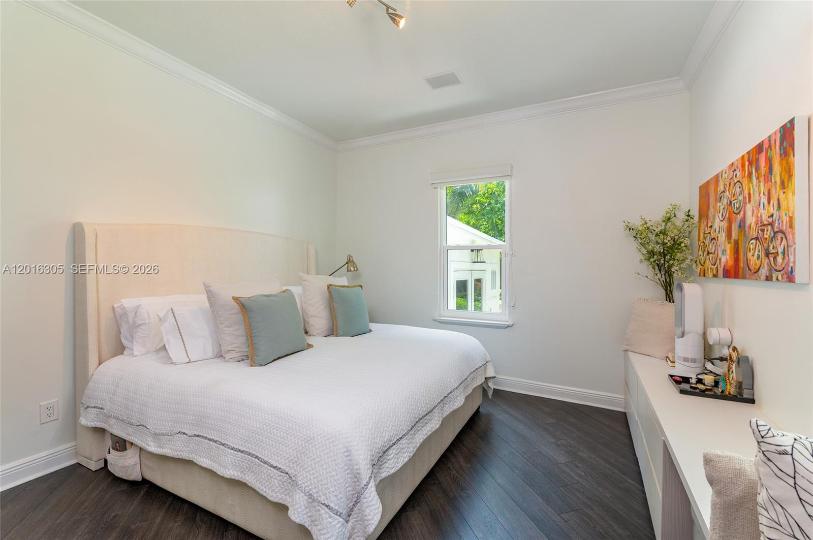 3610 Douglas Road, Unit 3610 Miami, FL 33133 - Photo 9 of 35