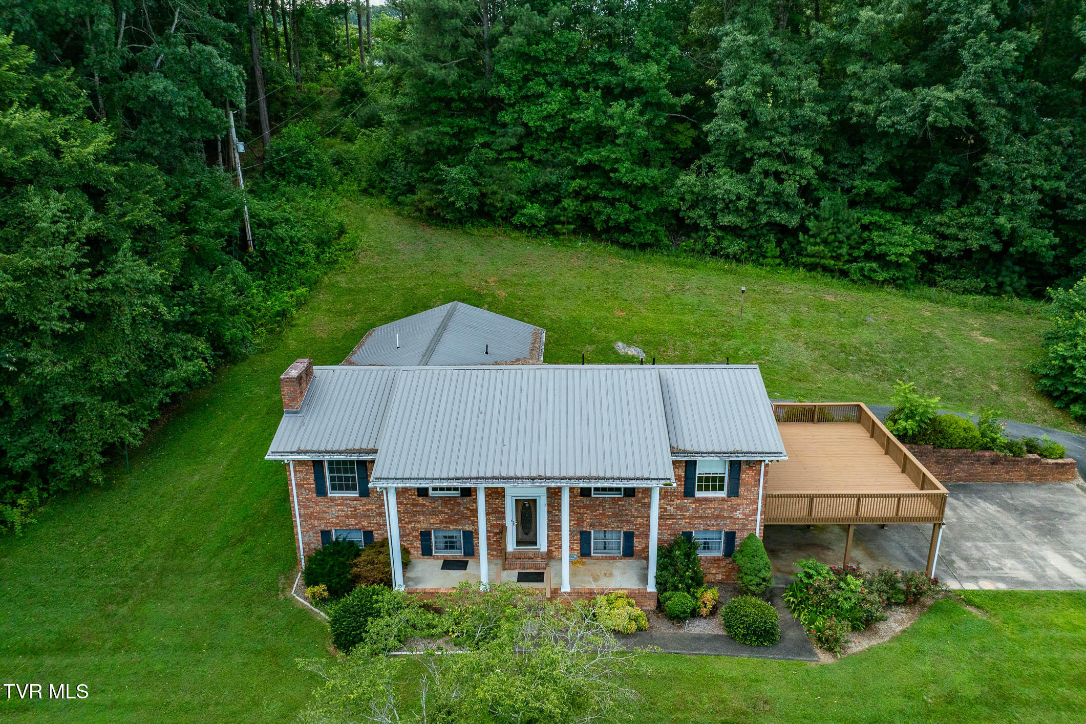 227 Pettyjohn Road Blountville, TN 37617 - Photo 21 of 99 227 Pettyjohn Rd (23 of 104)