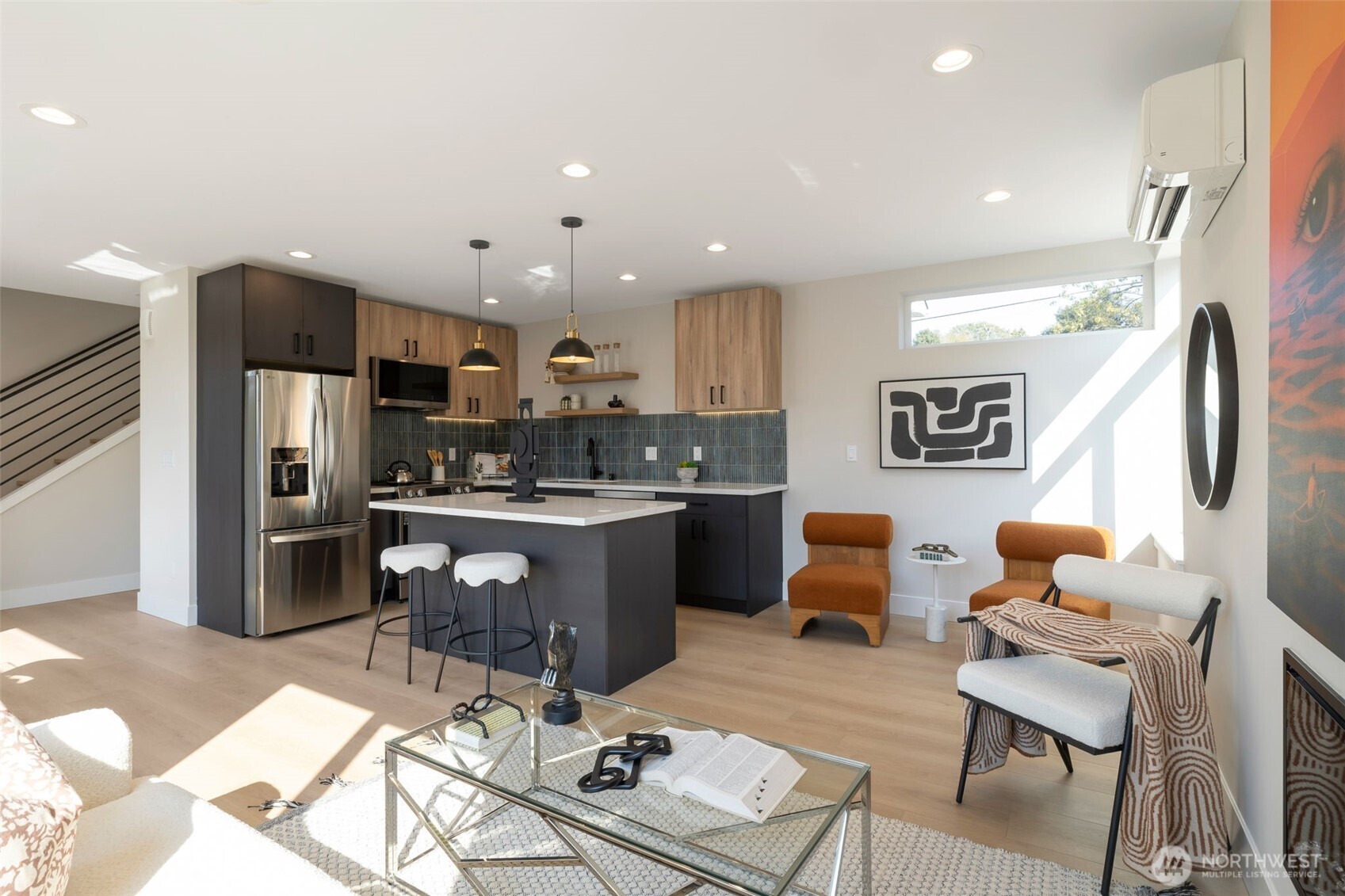 1603 Southwest Kenyon Street Seattle, WA 98106 - Photo 4 of 19