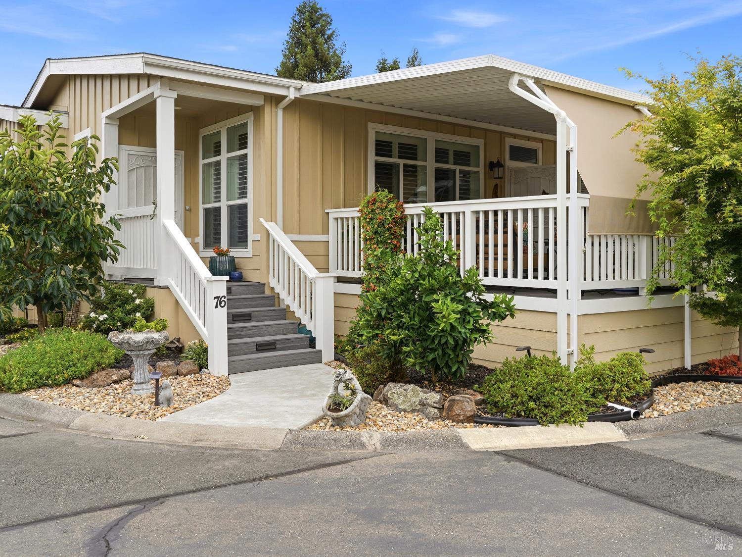 76 Shamrock Circle Santa Rosa, CA 95403 - Photo 4 of 36