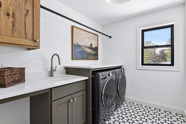 9591 Eagle Ridge Road Chanhassen, MN 55317 - Photo 43 of 58