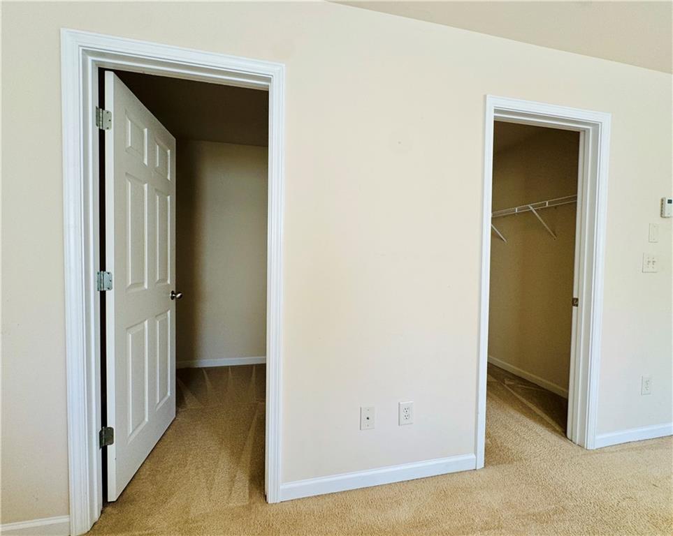 164 Thorncrest Court Tucker, GA 30084 - Photo 17 of 26 a view of a hallway with closet