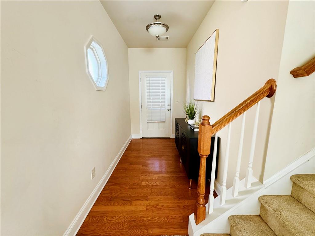 164 Thorncrest Court Tucker, GA 30084 - Photo 3 of 26