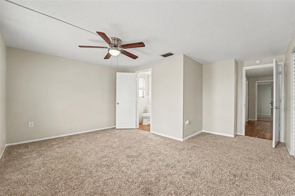 10111 Gardenia Lane Port Richey, FL 34668 - Photo 12 of 24