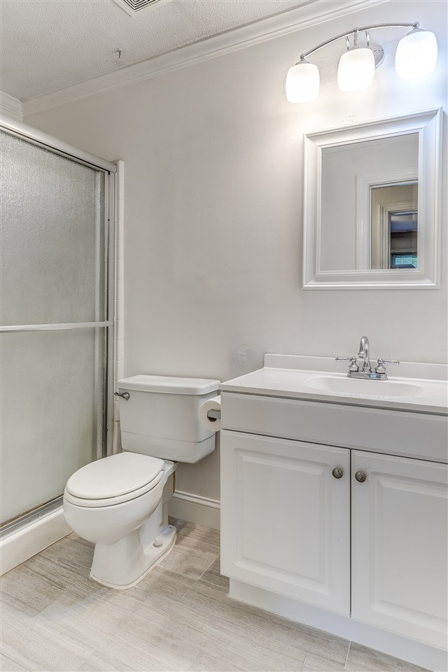 6309 Oakbrook Circle Raleigh, NC 27609 - Photo 17 of 21 Photo 17