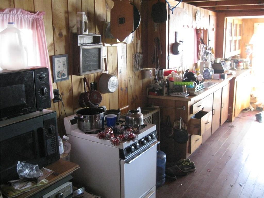 113 Roberts Shore Road Liberty, ME 04949 - Photo 4 of 16 Photo