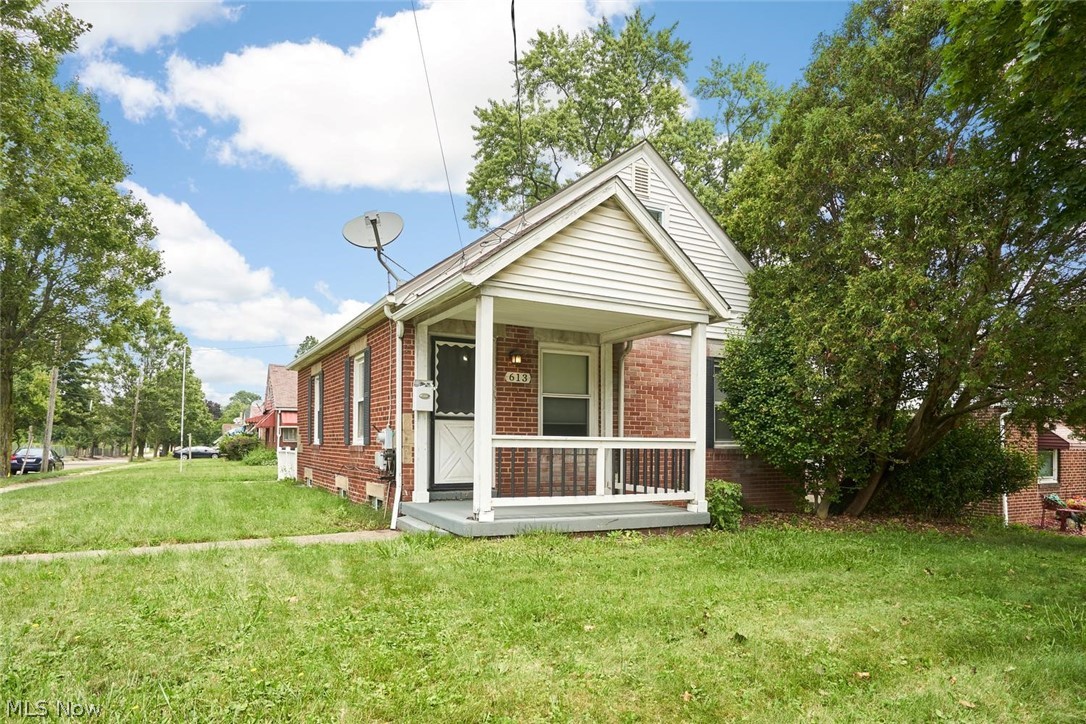 613 Reed Avenue Akron, OH 44306 - Photo 1 of 20 Gallery Image 1