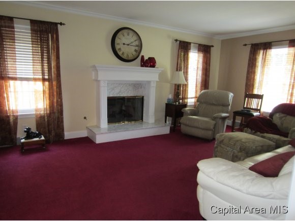 705 Williams Boulevard Springfield, IL 62704 - Photo 10 of 24 Gallery Image 10