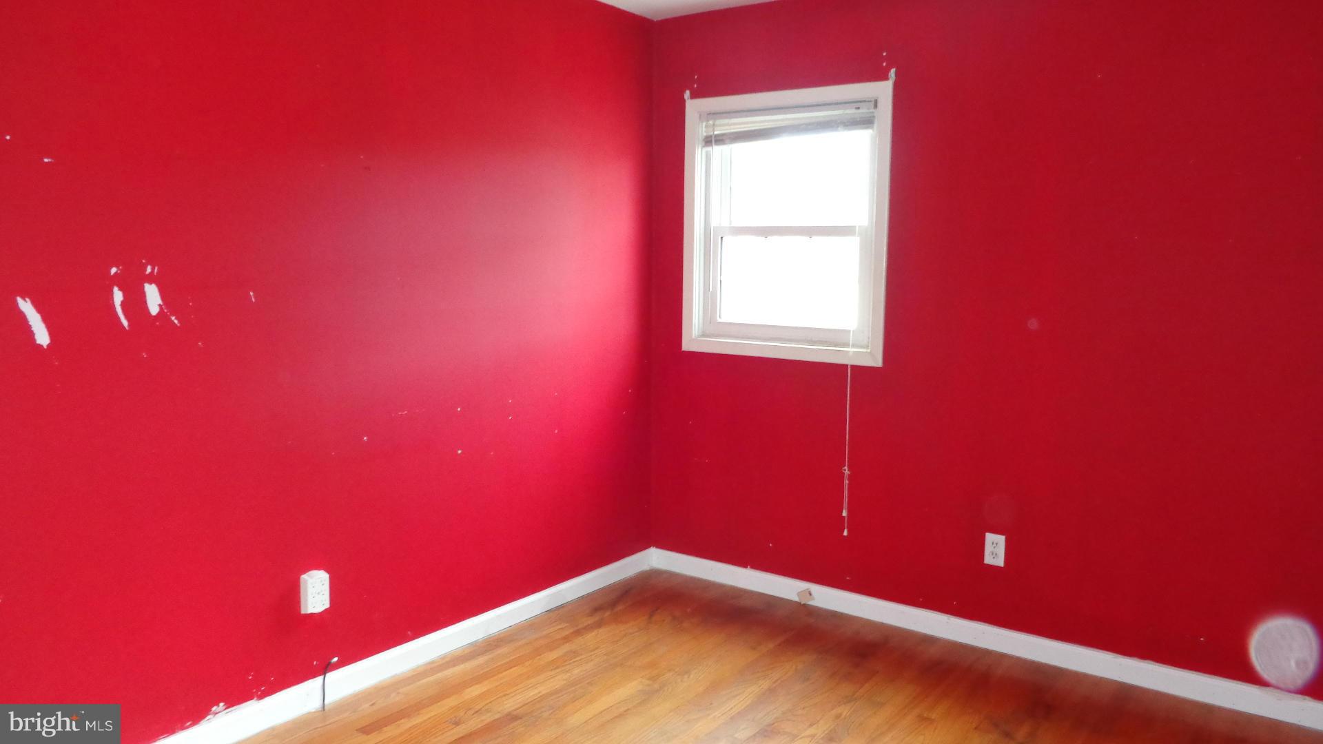 232 Maple Street Winchester, VA 22601 - Photo 14 of 17 Bedroom