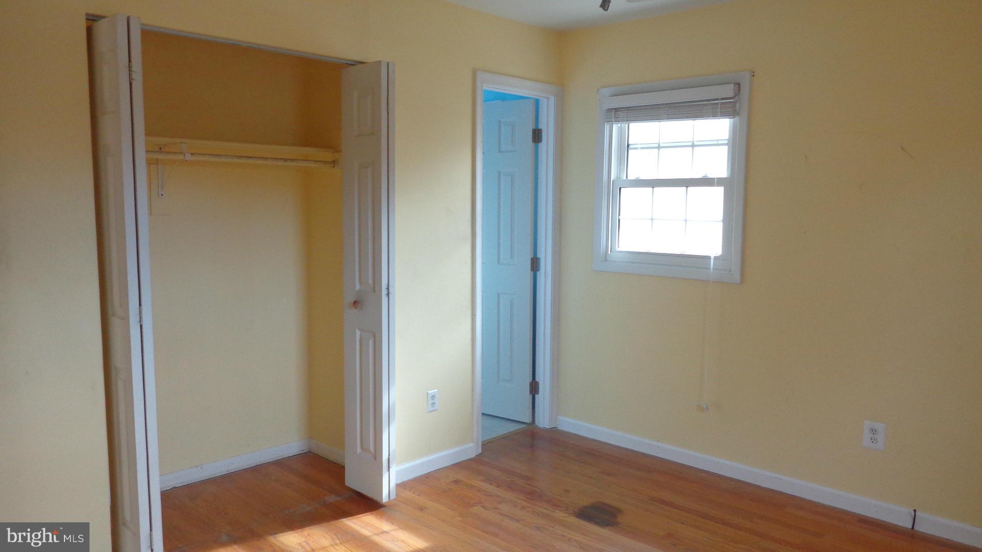 232 Maple Street Winchester, VA 22601 - Photo 16 of 17 Bedroom