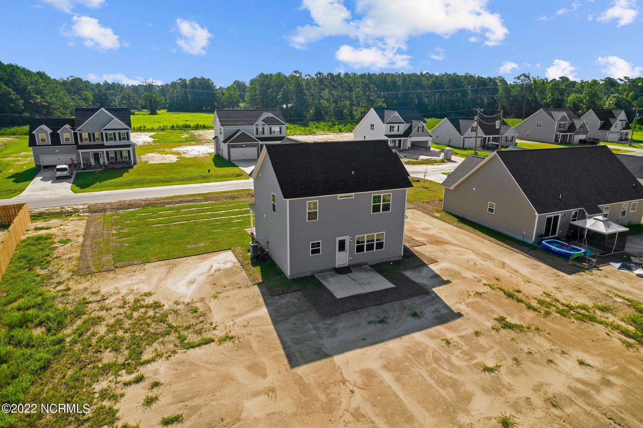 112 Cherry Ridge Court Richlands, NC 28574 - Photo 16 of 50 15-web-or-mls-DJI_0403