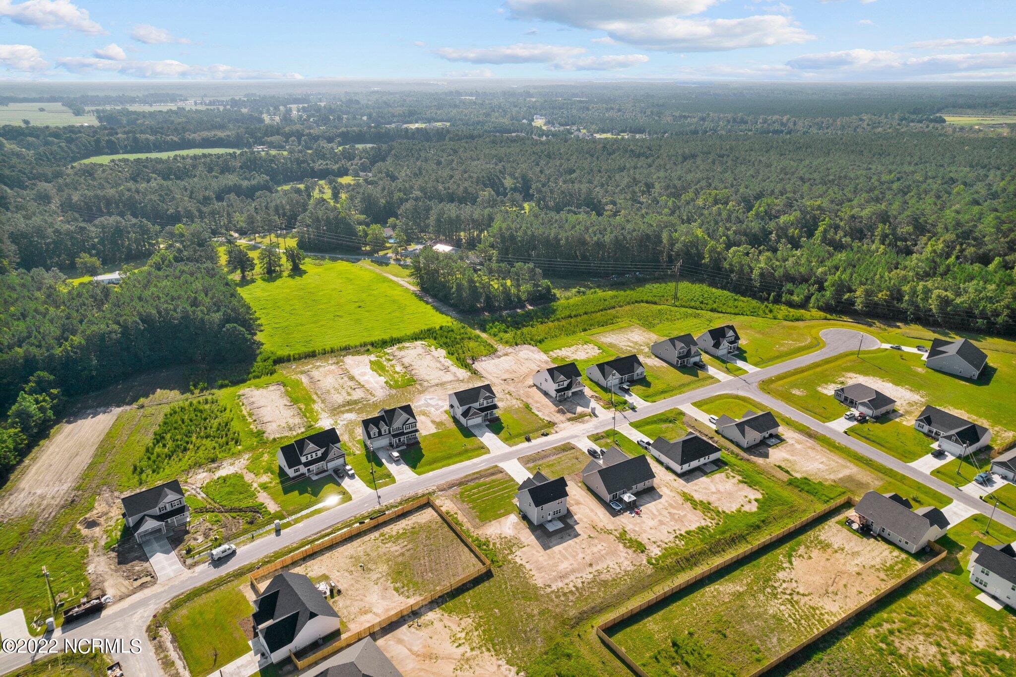 112 Cherry Ridge Court Richlands, NC 28574 - Photo 22 of 50 21-web-or-mls-DJI_0402