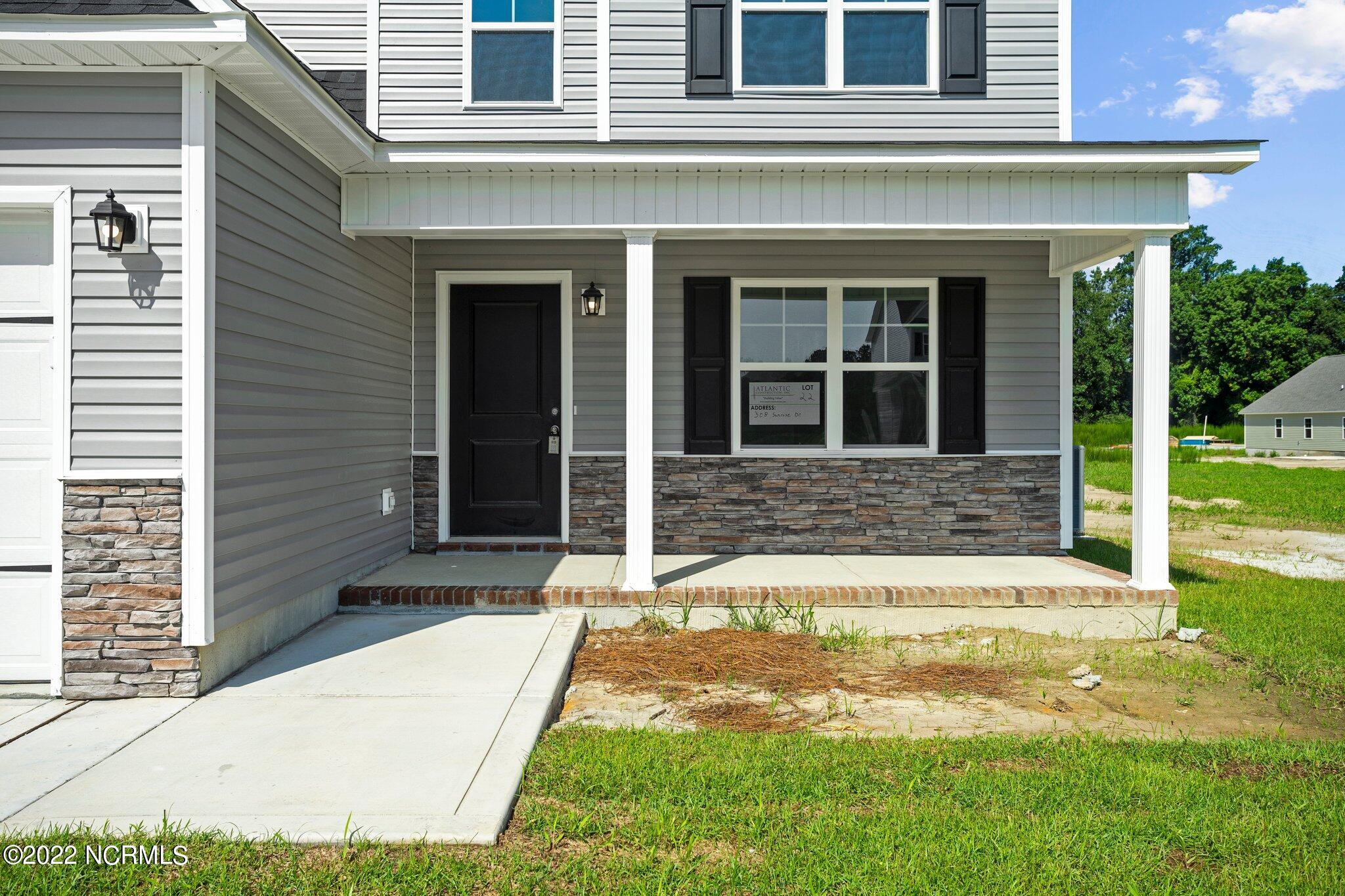112 Cherry Ridge Court Richlands, NC 28574 - Photo 5 of 50 4-web-or-mls-DSC06327