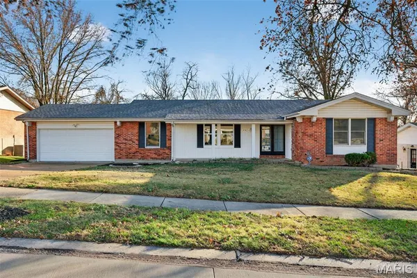 $243,500 | 4424 Cloverbrook Drive, Black Jack, MO 63033