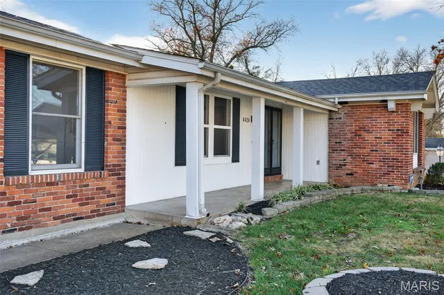 $269,900 | 4424 Cloverbrook Drive, Black Jack, MO 63033
