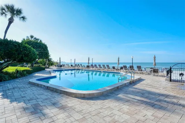 $929,000 | 800 Benjamin Franklin Drive, Unit 202, Sarasota, FL 34236