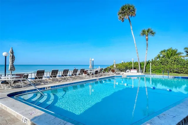$929,000 | 800 Benjamin Franklin Drive, Unit 202, Sarasota, FL 34236