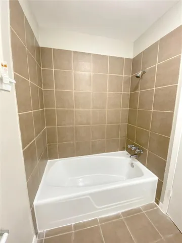 $875 | 1141 North Durham Drive, Unit 12, Houston, TX 77008