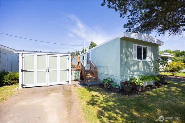 $164,000 | 2400 Donovan Avenue, Unit 35, Bellingham, WA 98225