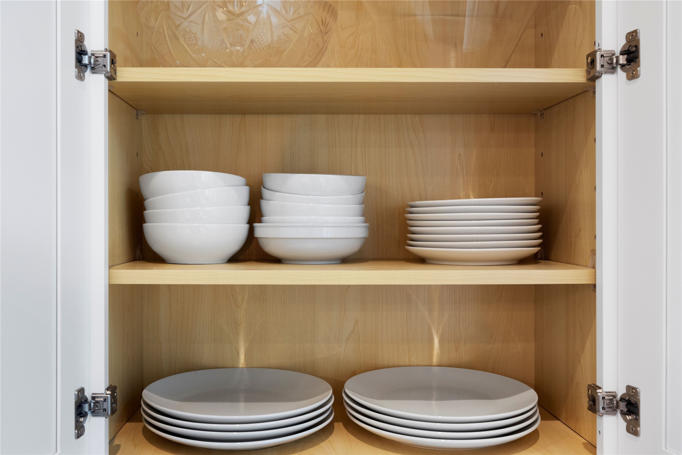 1410 Milby Street, Unit C Houston, TX 77003 - Photo 9 of 28 a bathroom with a toilet a sink and mirror