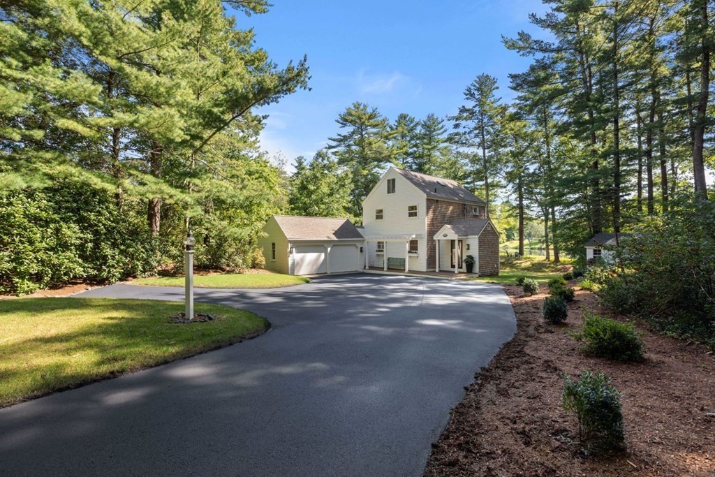 491 Union Bridge Road Duxbury, MA 02332 - Photo 2 of 31