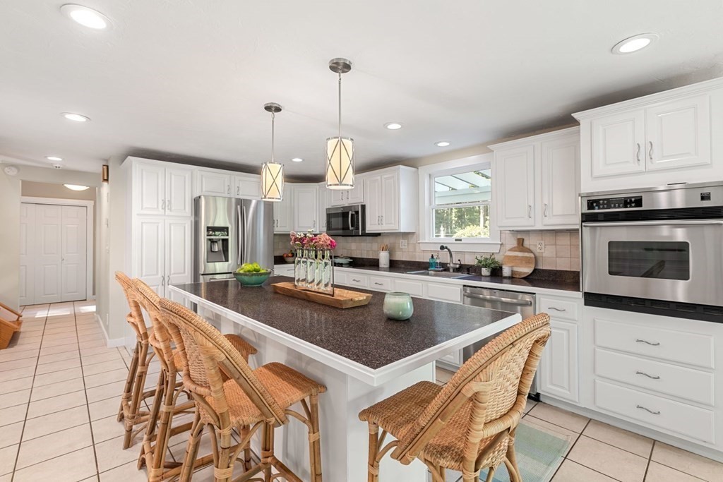 491 Union Bridge Road Duxbury, MA 02332 - Photo 8 of 31