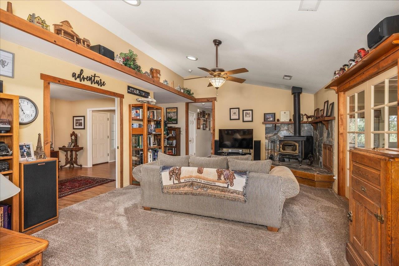 44358 Trabuco Road Coarsegold, CA 93614 - Photo 11 of 64 Gallery Image 11