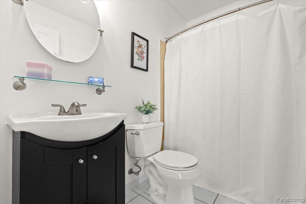 1104 Wendy Road Ann Arbor, MI 48103 - Photo 18 of 33 Gallery Image 18
