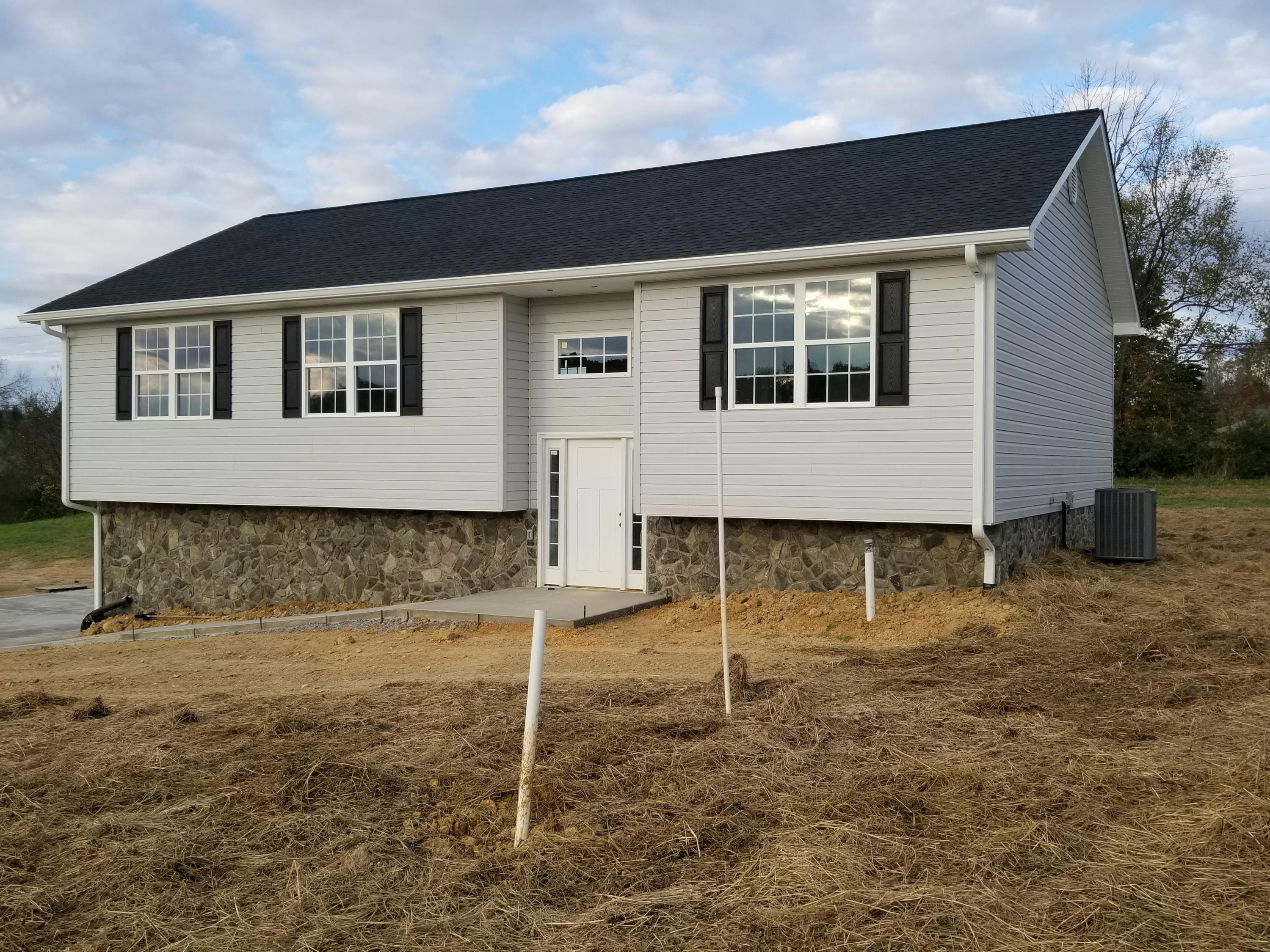 195 Moon Creek Road Greeneville, TN 37745 - Photo 2 of 9 20201026_214153