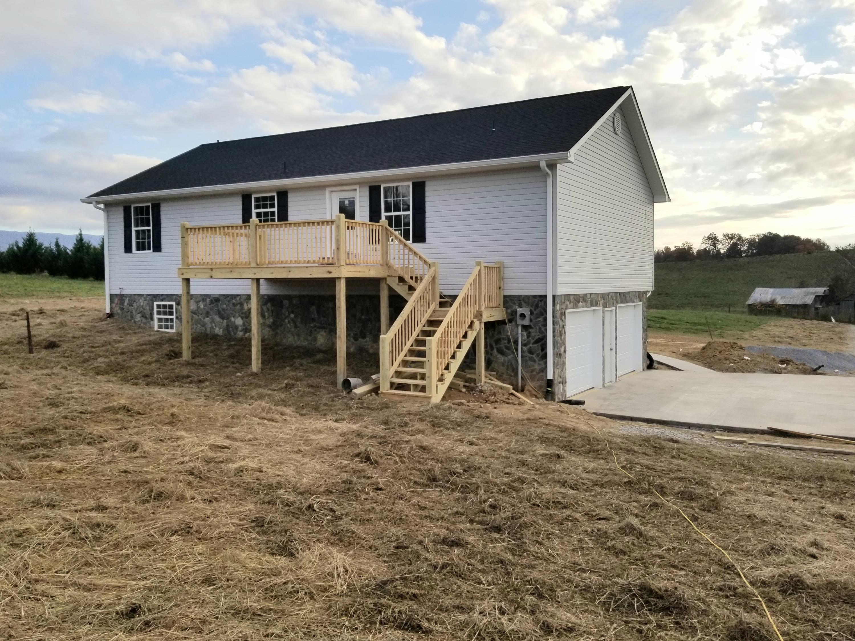 195 Moon Creek Road Greeneville, TN 37745 - Photo 5 of 9 20201026_214102