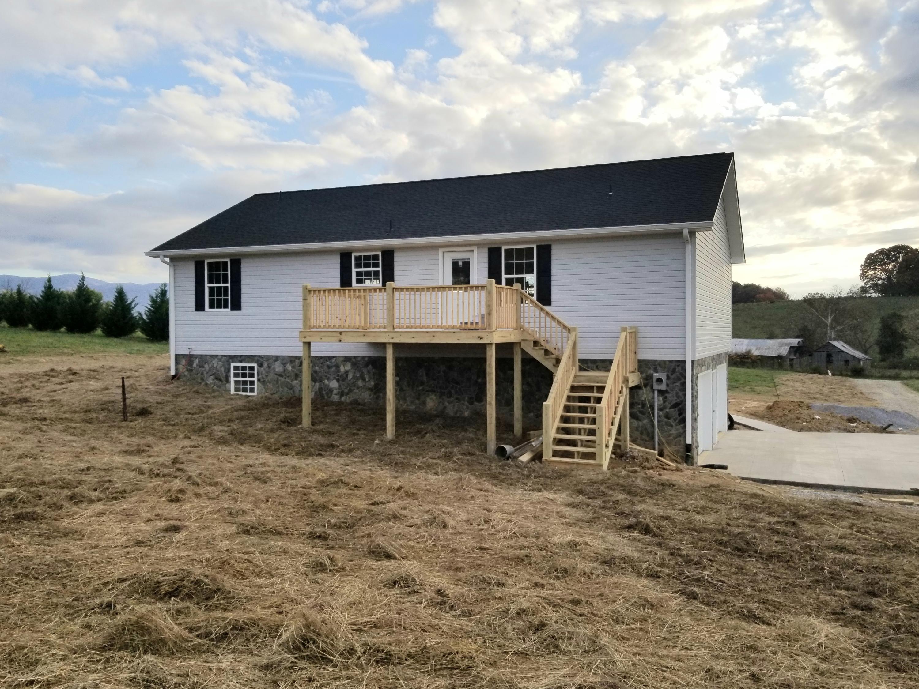 195 Moon Creek Road Greeneville, TN 37745 - Photo 6 of 9 20201026_214024