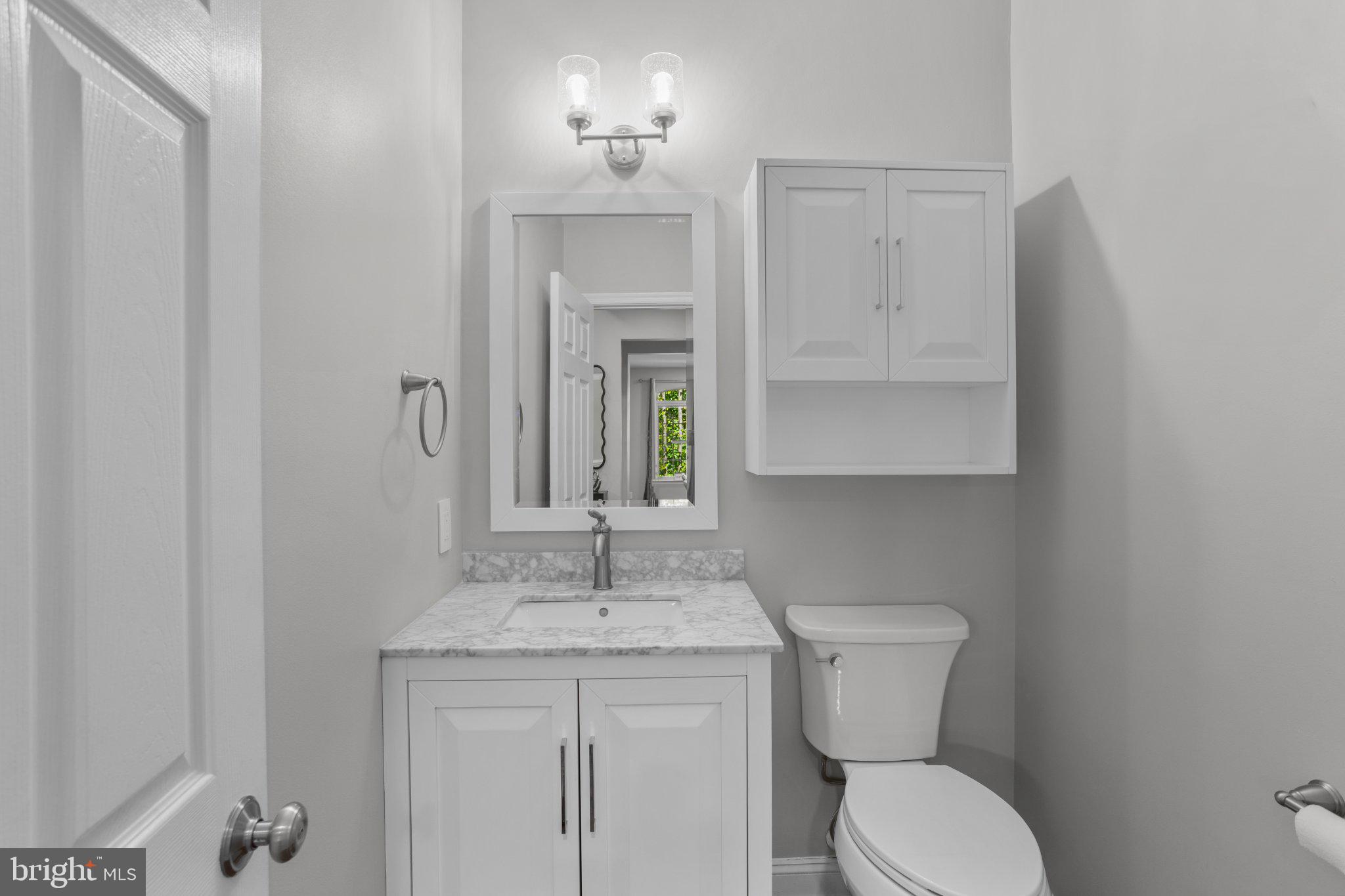 2014 Rosedale Lane Huntingtown, MD 20639 - Photo 22 of 89 Main level half bathroom