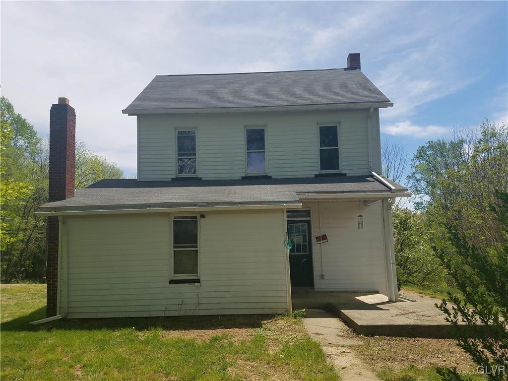4509 Mountain Road Slatington, PA 18080 - Photo 4 of 10 Gallery Image 4