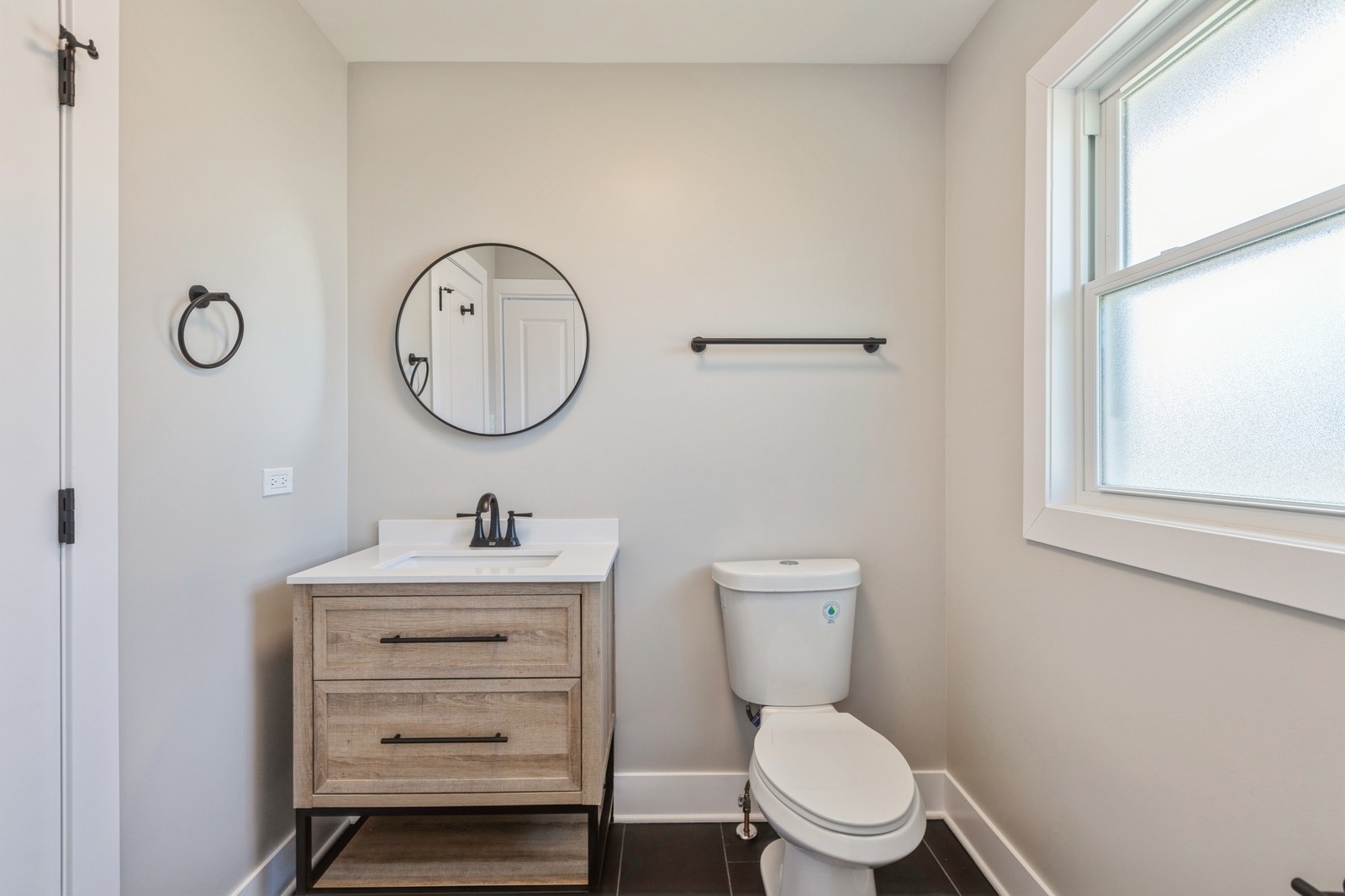 24604 West Miller Road Barrington, IL 60010 - Photo 12 of 21 Gallery Image 12