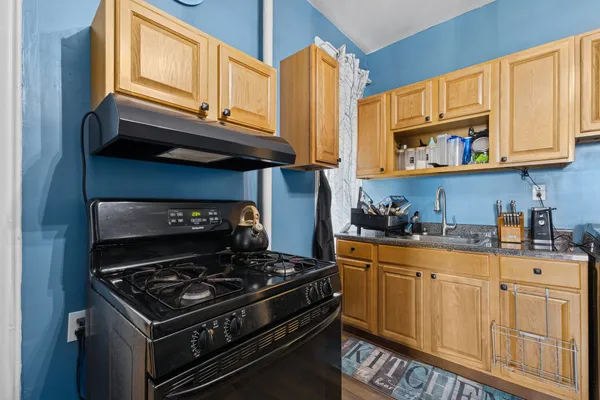 $280,000 | 1551 Park Place, Unit 2D | Weeksville
