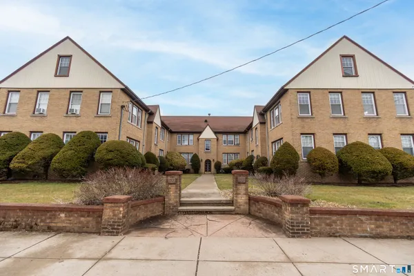 $1,625 | 155 Elm Street, Unit 12, West Haven, CT 06516