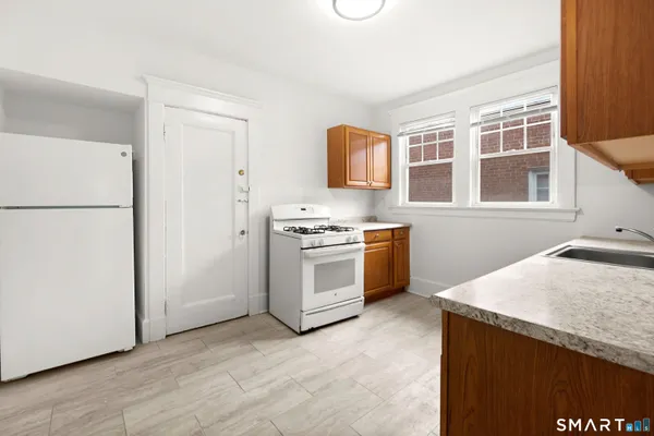 $1,625 | 155 Elm Street, Unit 12, West Haven, CT 06516