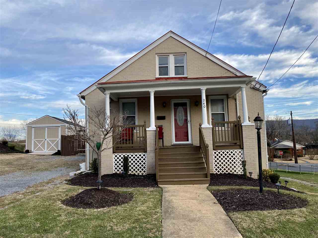 240 Port Republic Road Waynesboro, VA 22980 - Photo 1 of 26 Gallery Image 1