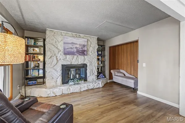 $219,000 | 75 Schooner Lane, Unit 5, Lake St. Louis, MO 63367