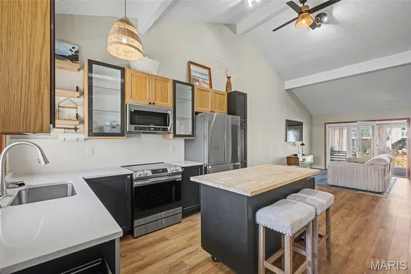 $219,000 | 75 Schooner Lane, Unit 5, Lake St. Louis, MO 63367