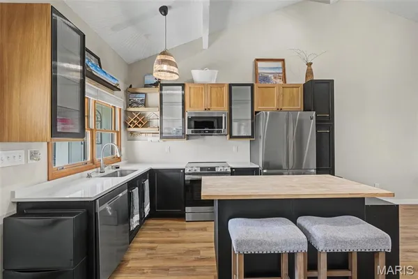 $219,000 | 75 Schooner Lane, Unit 5, Lake St. Louis, MO 63367