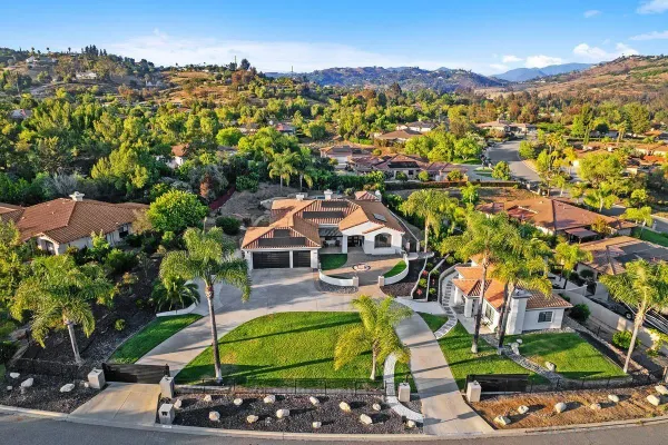 $1,790,000 | 3724-26 Cedar Vale Way, Fallbrook, CA 92028