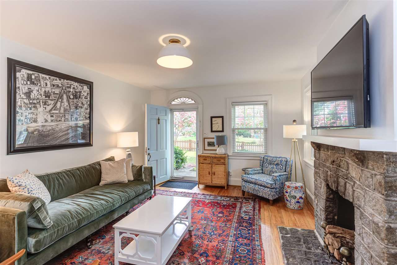 1601 Fairview Road Raleigh, NC 27608 - Photo 4 of 30 Photo 4
