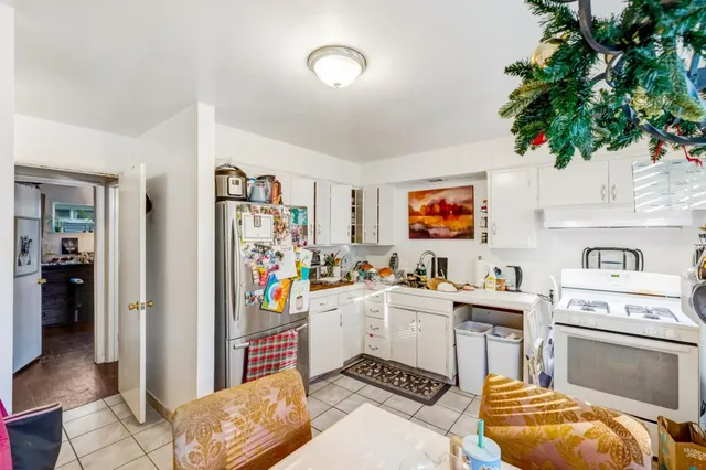 $1,275,000 | 609 Congress Avenue, Pacific Grove, CA 93950