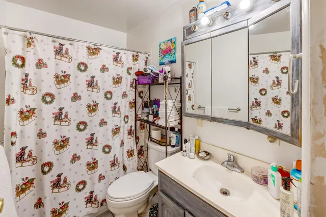 $1,275,000 | 609 Congress Avenue, Pacific Grove, CA 93950